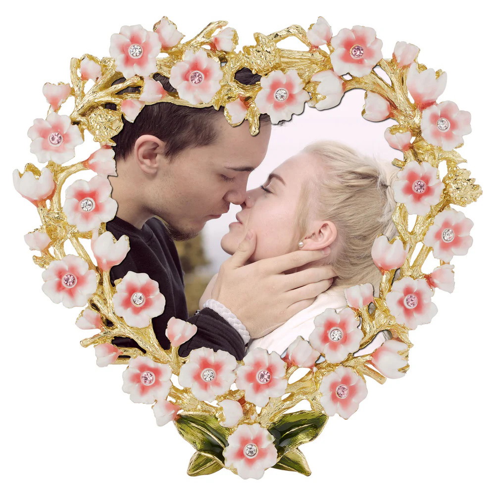 Picture of Olivia Riegel Bella Heart 3'' Frame