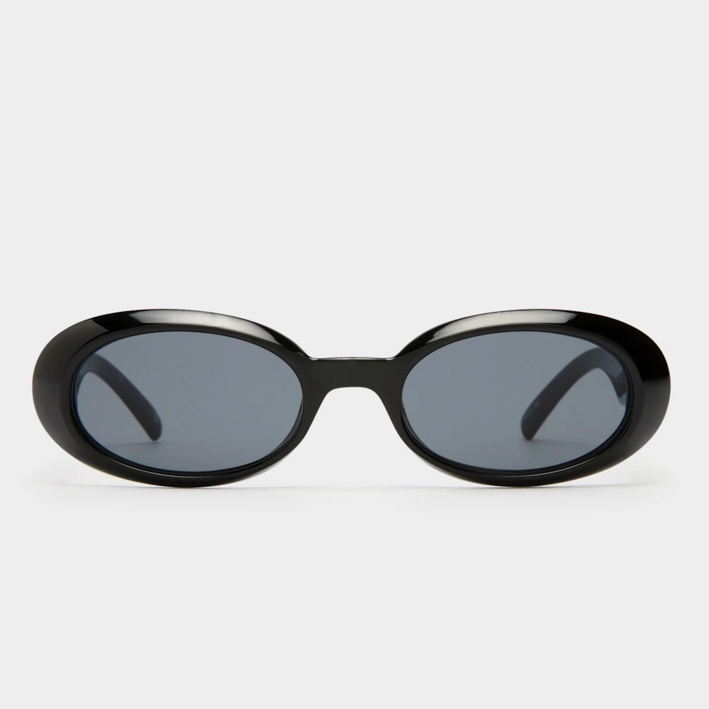 Picture of Le Specs Work It! Sunglasses - Black Frame/Smoke Mono Lenses