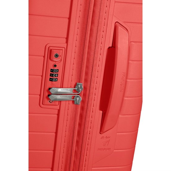 Picture of American Tourister Fast Forward Spinner 78/29 - Sunset Coral
