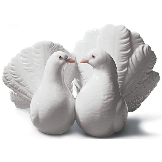 Picture of Lladro Couple of Doves Figurine