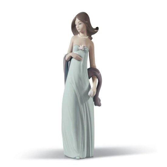 Picture of Lladro Ingenue Glazed Porcelain Figurine