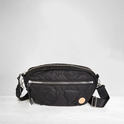 Picture of shortyLOVE Cruiser Medium Quilted Crossbody - Black