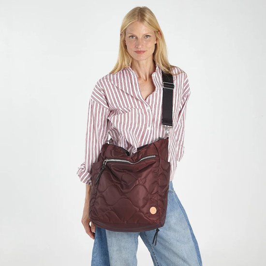 Picture of shortyLOVE Ranger Large Quilted Tote - Bordeaux