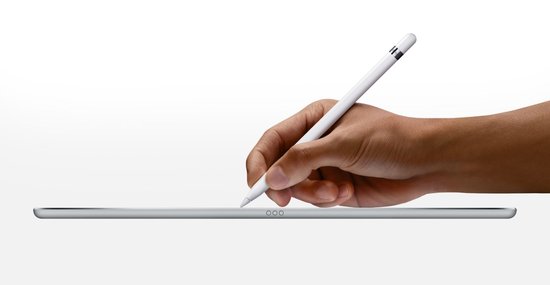 Picture of Pencil (1st Generation) with USB-C to Pencil Adapter